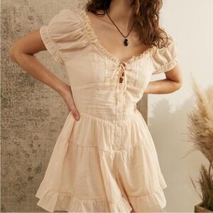 URBAN OUTFITTERS Lily Cream Tie-Front Playsuit Romper Cottagecore Whimsy Lace